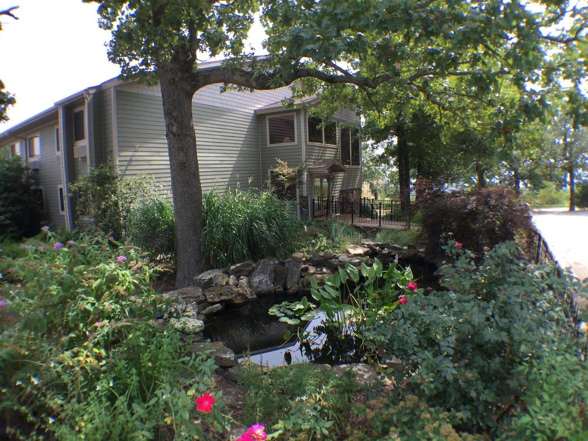 Whitney Mountain Lodge Lost Bridge Village 外观 照片