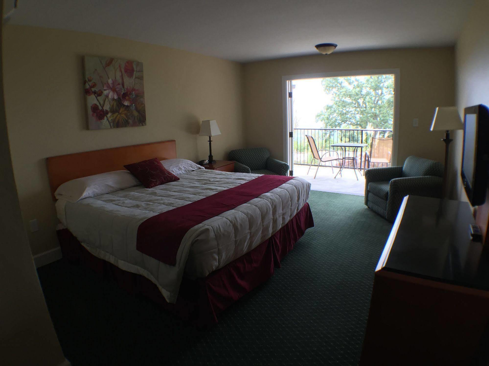 Whitney Mountain Lodge Lost Bridge Village 外观 照片