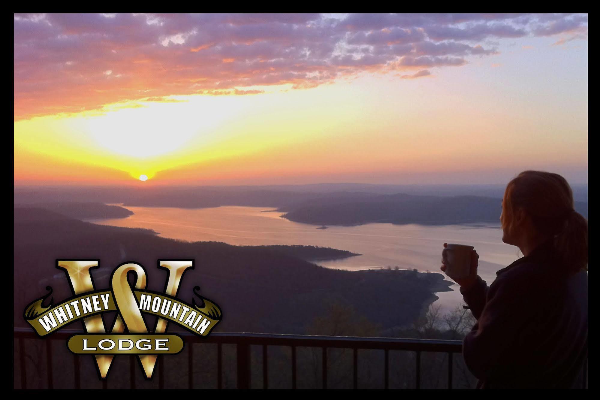 Whitney Mountain Lodge Lost Bridge Village 外观 照片